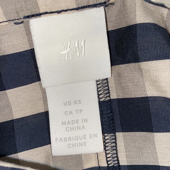 H&M checkered maxi dress size xsmall - Picture 8 of 11